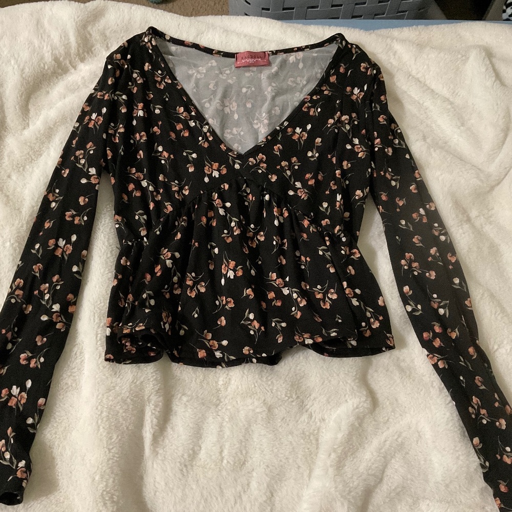 Black Floral Pattern Crop Top